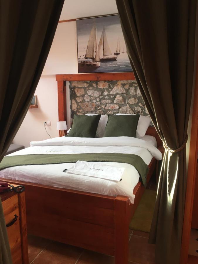 4Rest Vila Pag Town Bagian luar foto