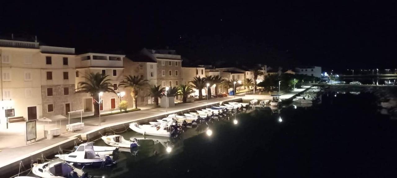 4Rest Vila Pag Town Bagian luar foto